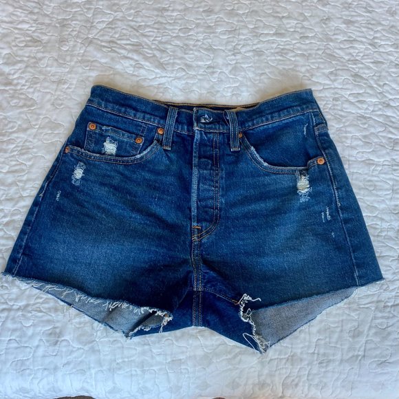 Levi's 501 High Rise Shorts - Picture 4 of 16